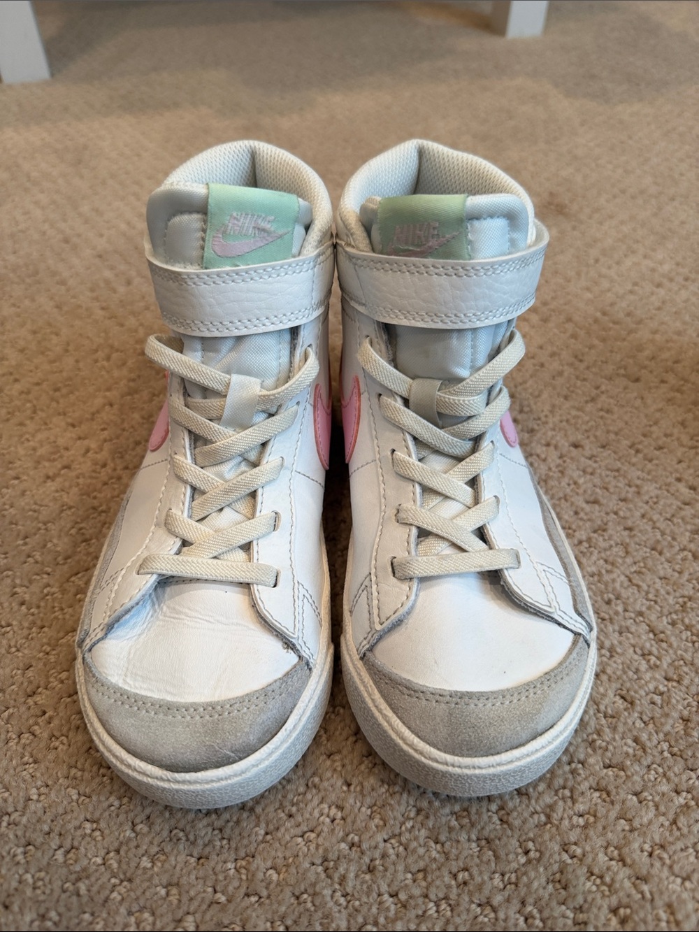 Nike Kids White High-Top Sneakers with Pink Swoosh and Mint Tongue size 13